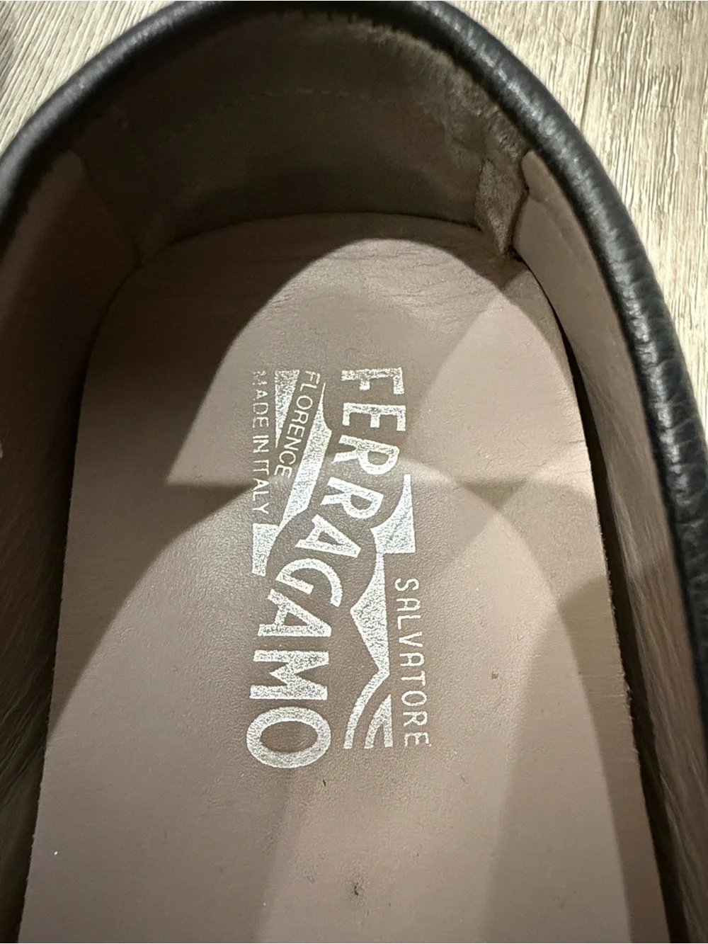 Salvatore Ferragamo classic salvatore